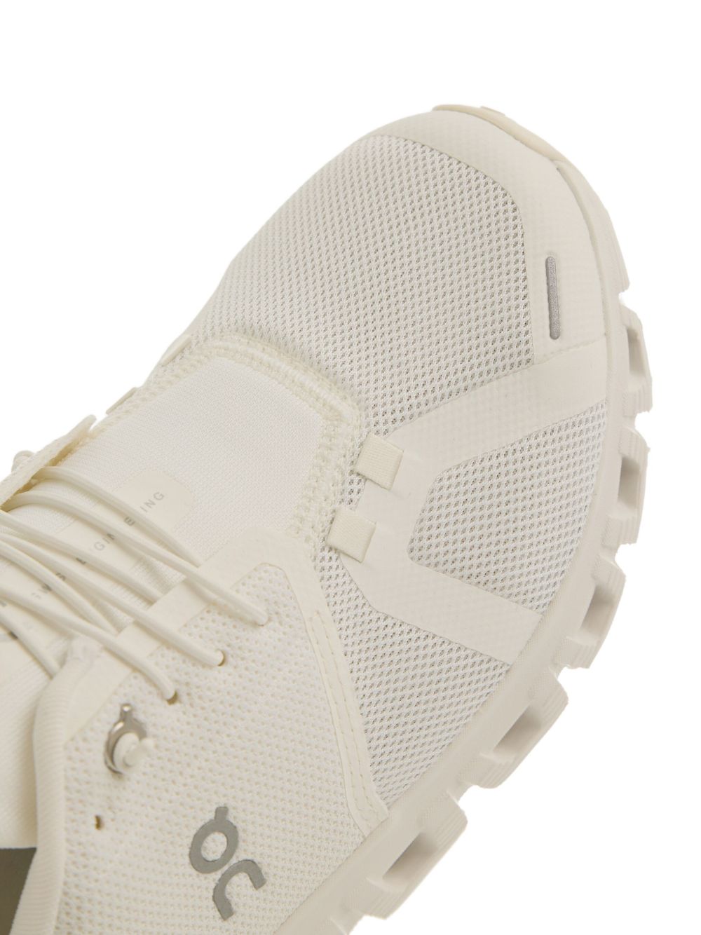 On Cloud 6 Sneakers — White, view 2