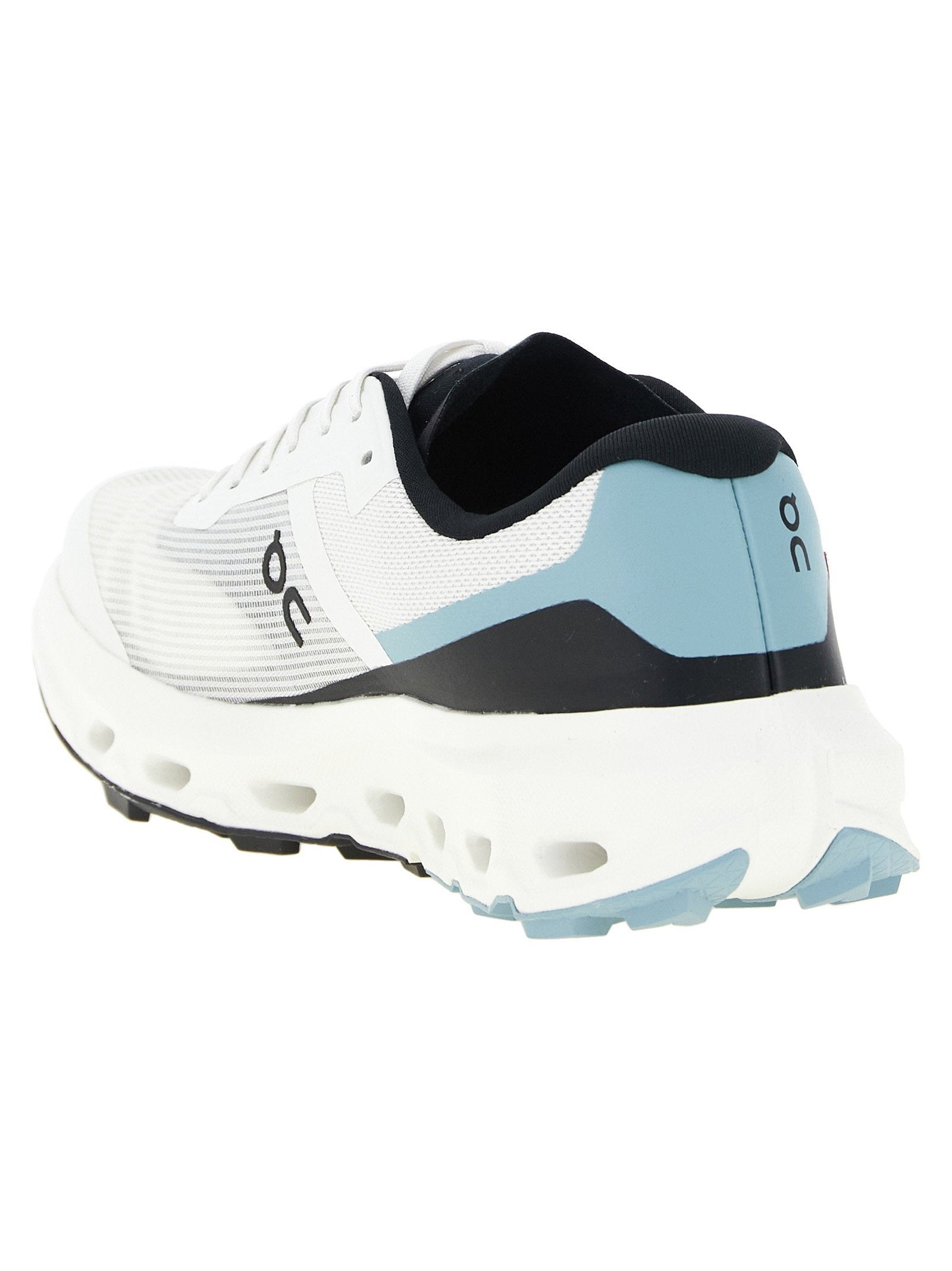 On Cloudvista 3 Sneaker — White, view 3