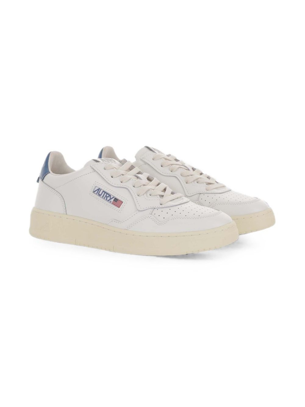 Autry Medalist Low Sneakers — White, view 3