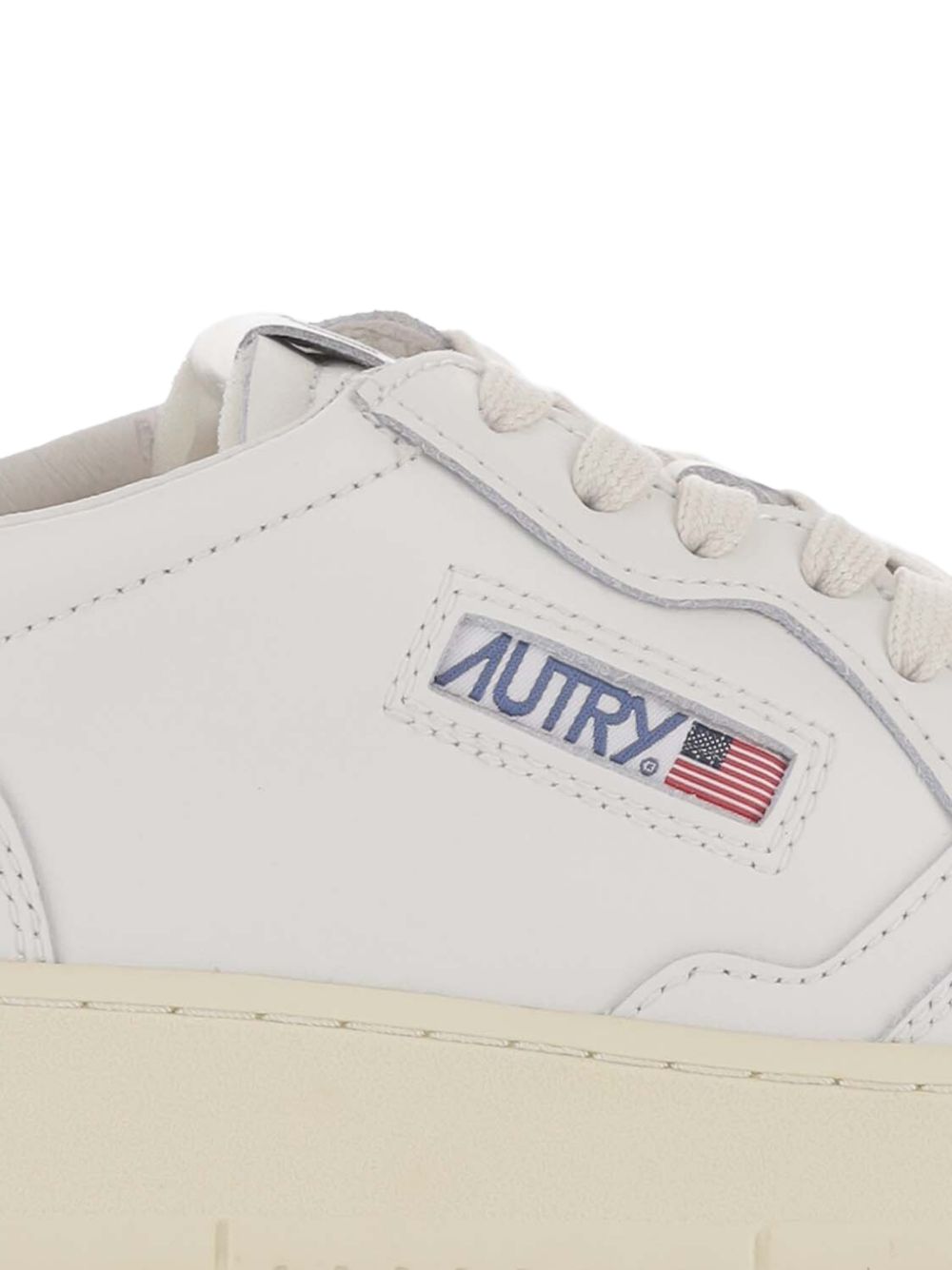 Autry Medalist Low Sneakers — White, view 5