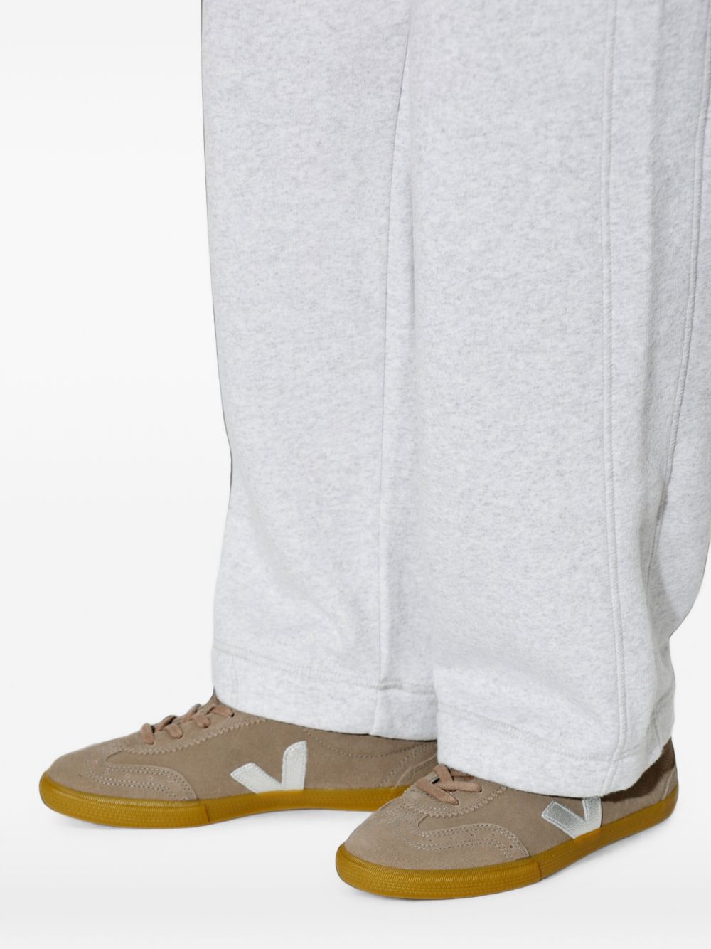 Veja Sneakers — Taupe, view 5
