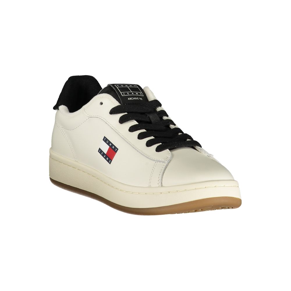 Tommy Hilfiger Lace-up Logo Sneaker — White, view 2