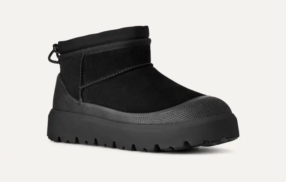 UGG H26 Boot — Black, view 2