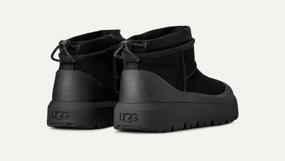 UGG H26 Boot — Black, view 4