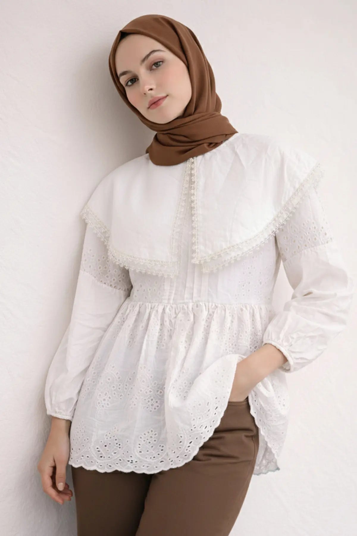 Peter Pan Collar Lace Tunic, view 2