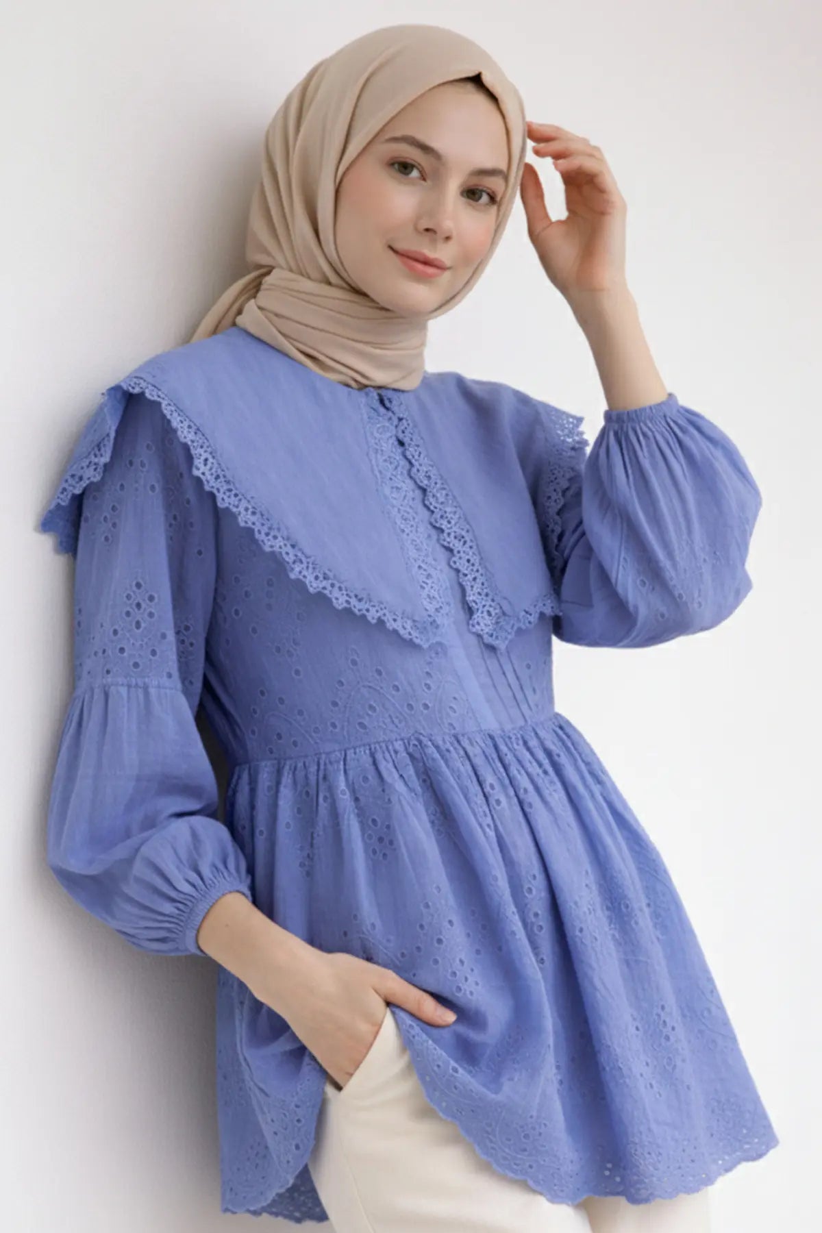 Peter Pan Collar Lace Tunic, view 2