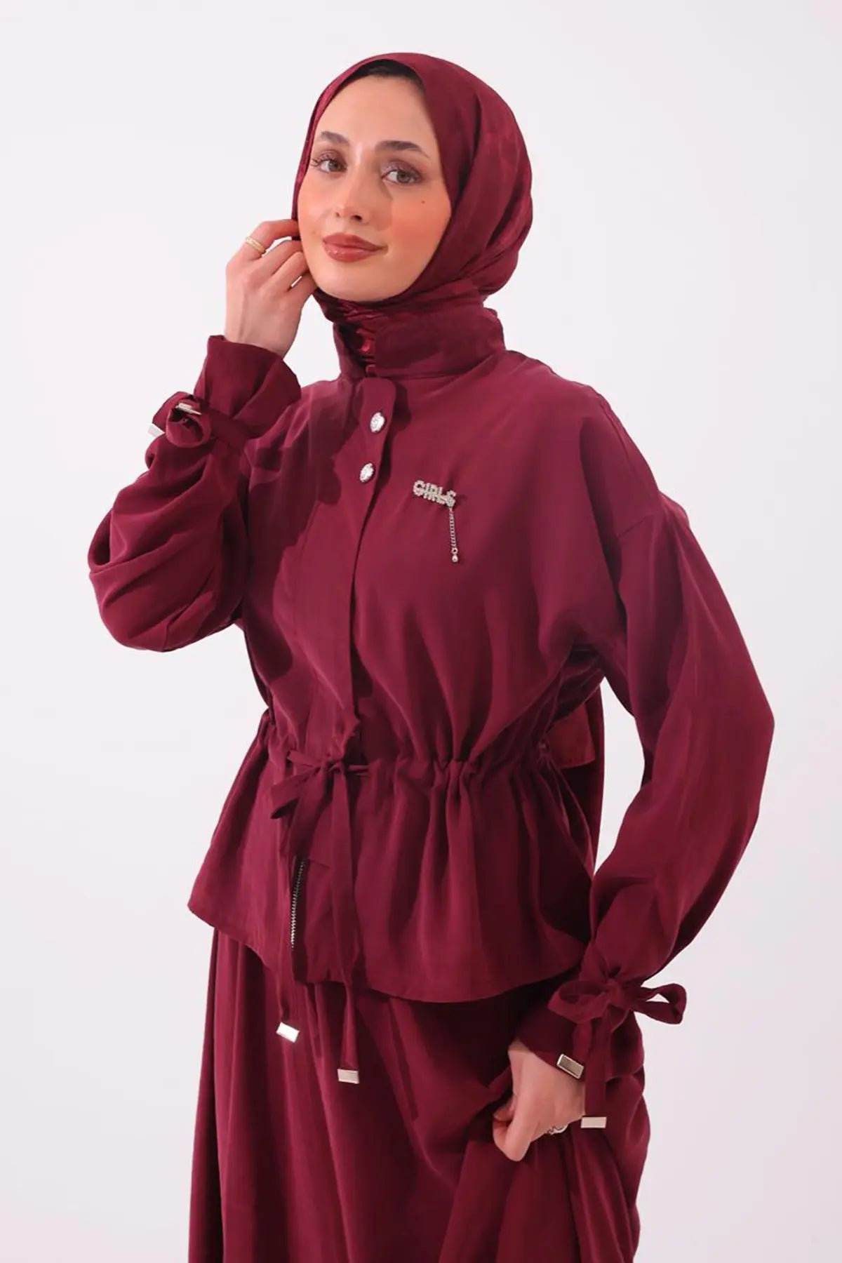 Two-piece Set With Brooch, view 3