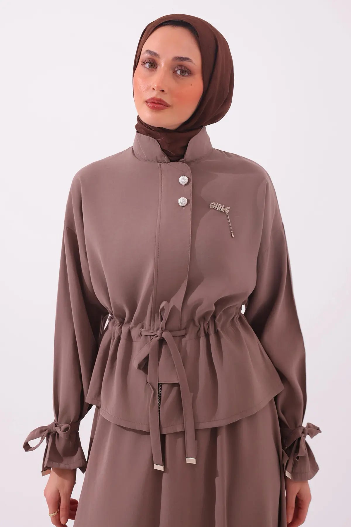 Two-Pieces Modest Set with Brooch – Vison, view 3