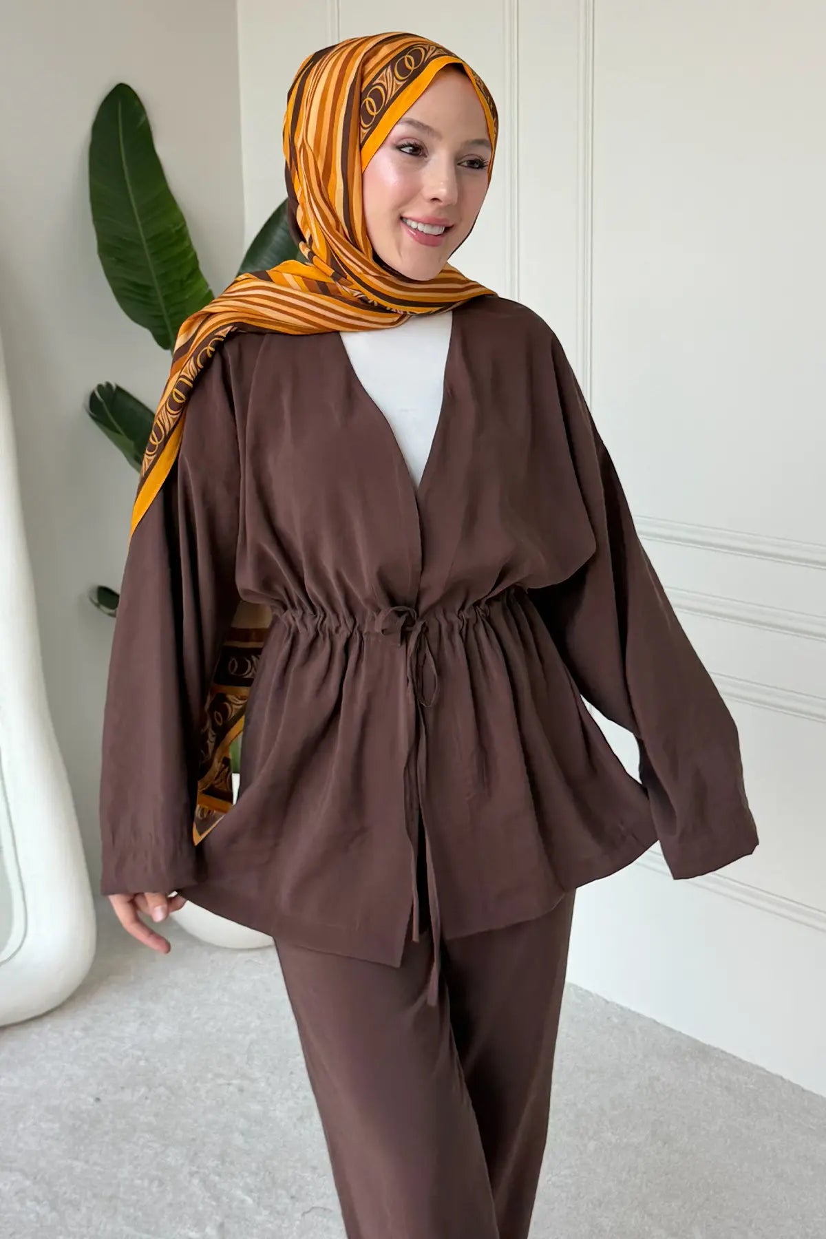 Two-piece Set With Tie, view 3