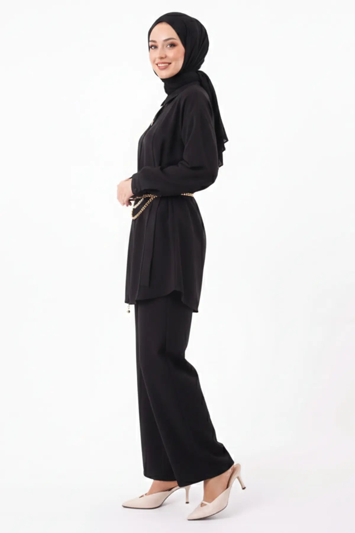Brooch Detailed Hijab Two-piece Set, view 3