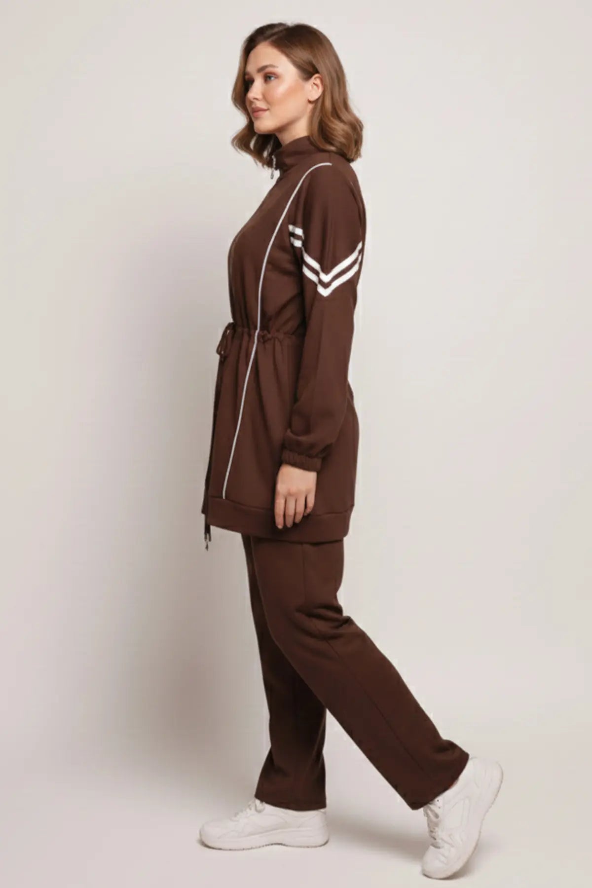 Oyisho Two-piece Set, view 3