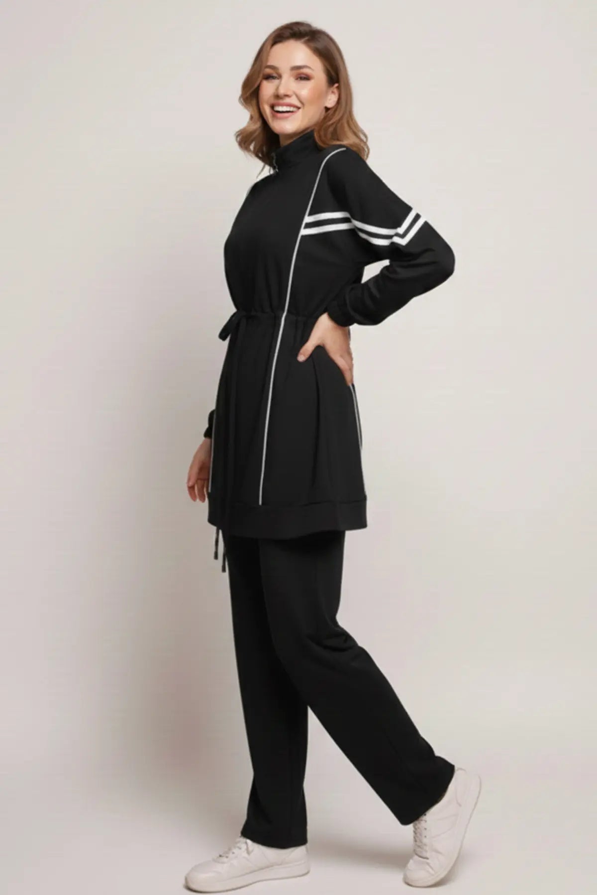 Oyisho Two-piece Set, view 4