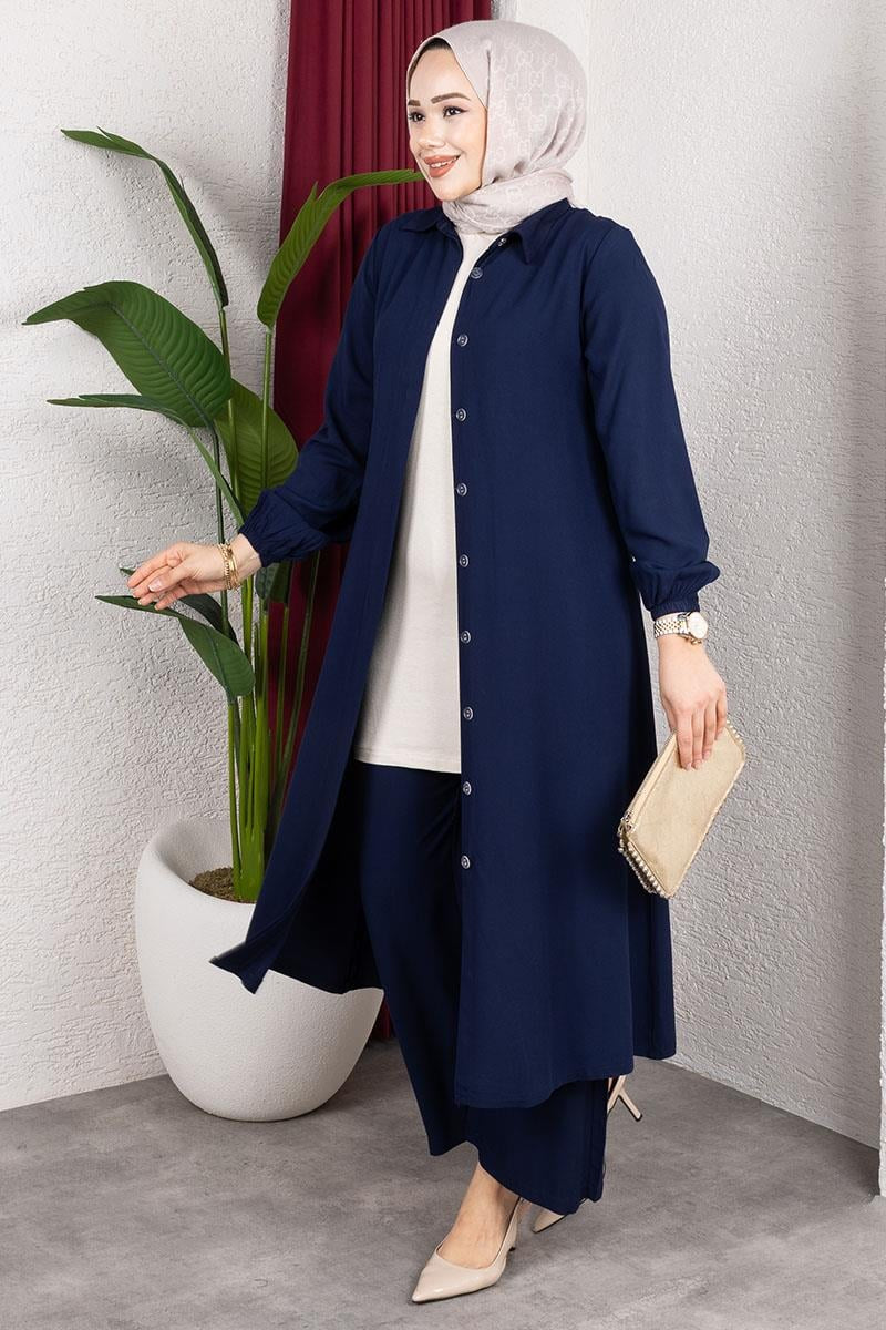 Long Hijab Suit by NEOMODEST