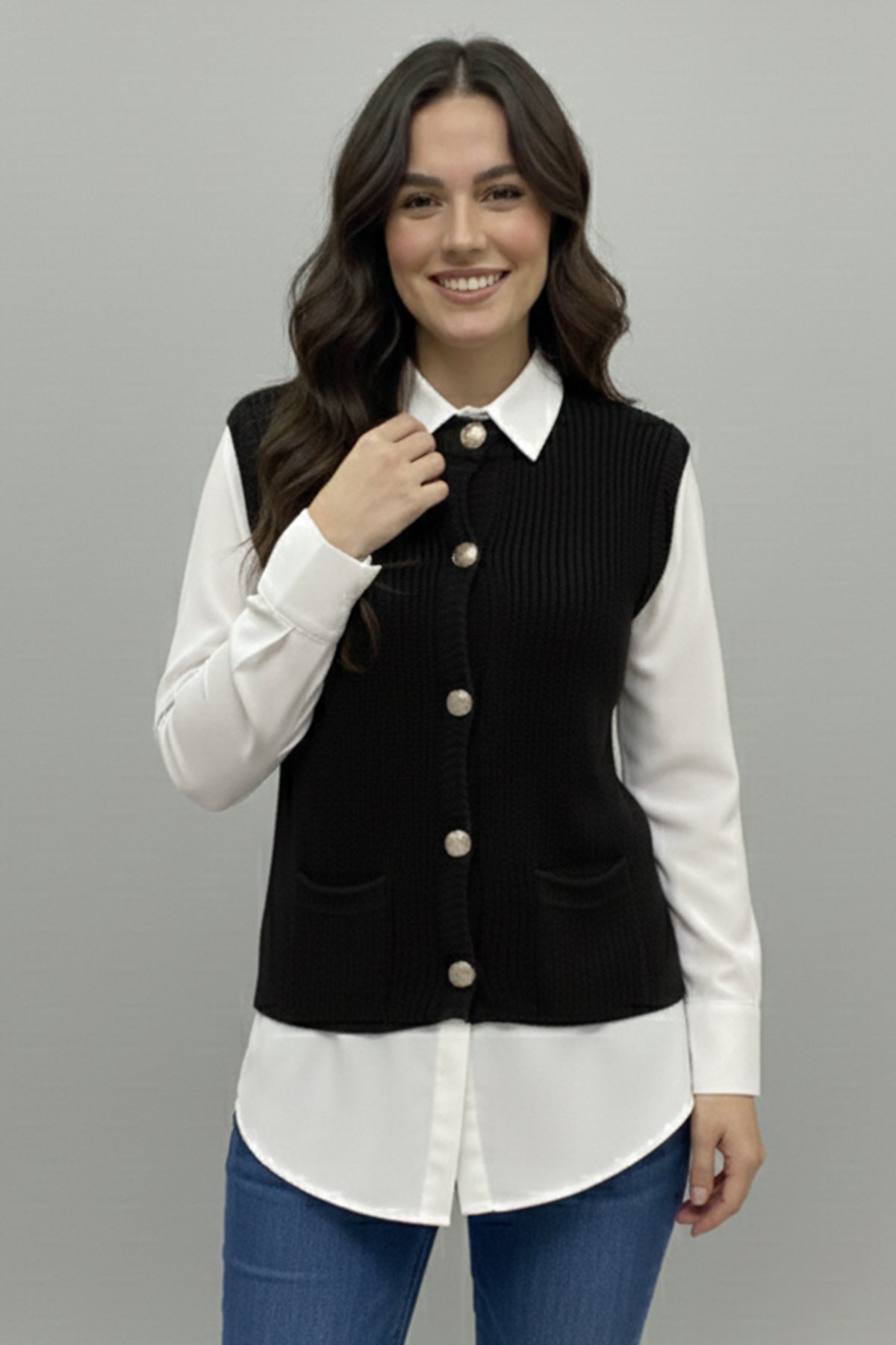 Pocket Knit Vest by NEOMODEST