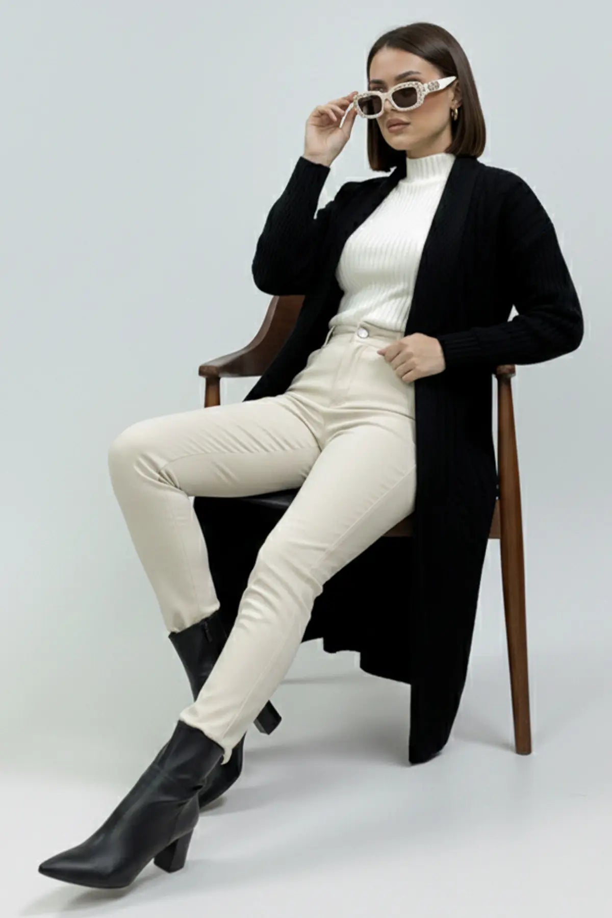 Knitted Patterned Knitwear Cardigan, view 3