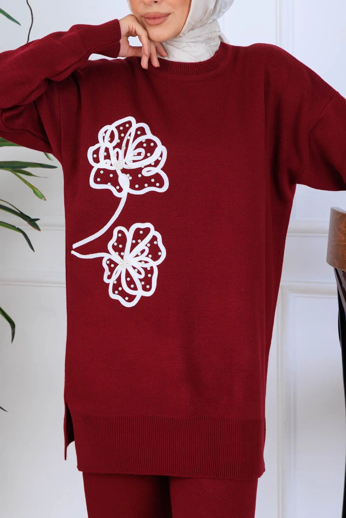 Knitwear Set With Embroidery Details, view 3
