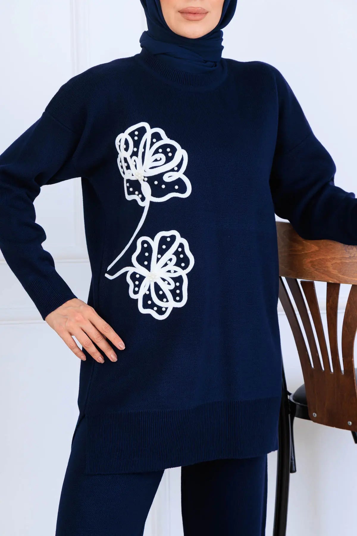 Knitwear Set With Embroidery Details, view 3