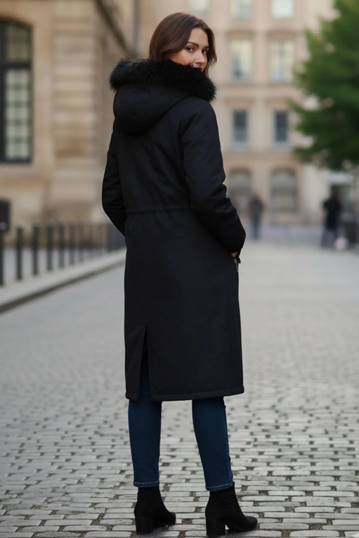 Bondit Coat With Fur Collar Detail, view 4