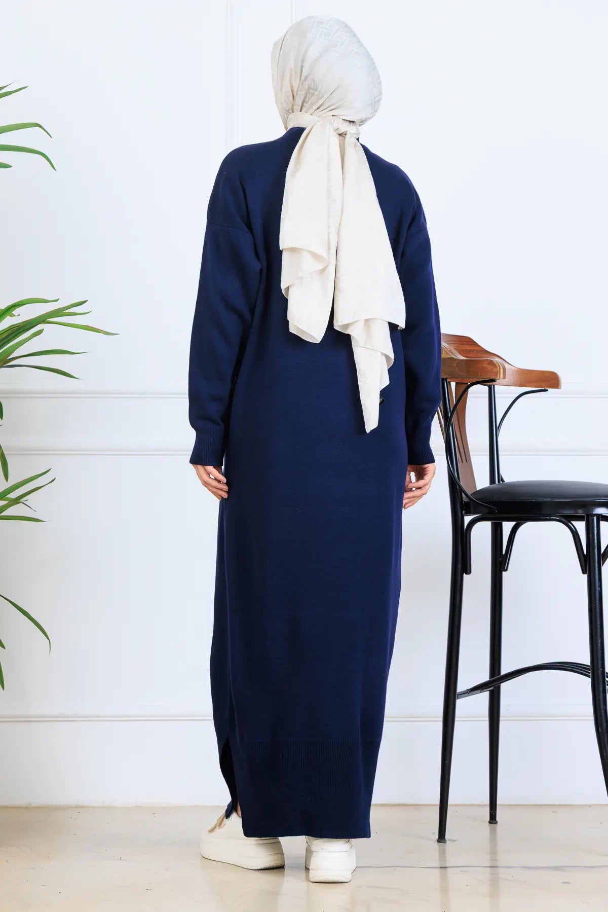 Slit Detailed Knit Dress, view 4
