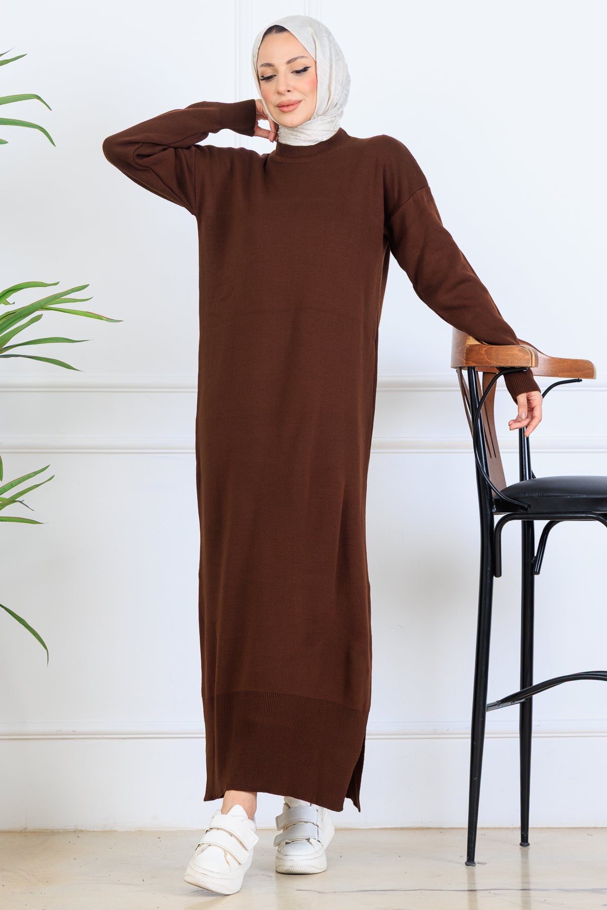 Slit Detailed Knit Dress by NEOMODEST