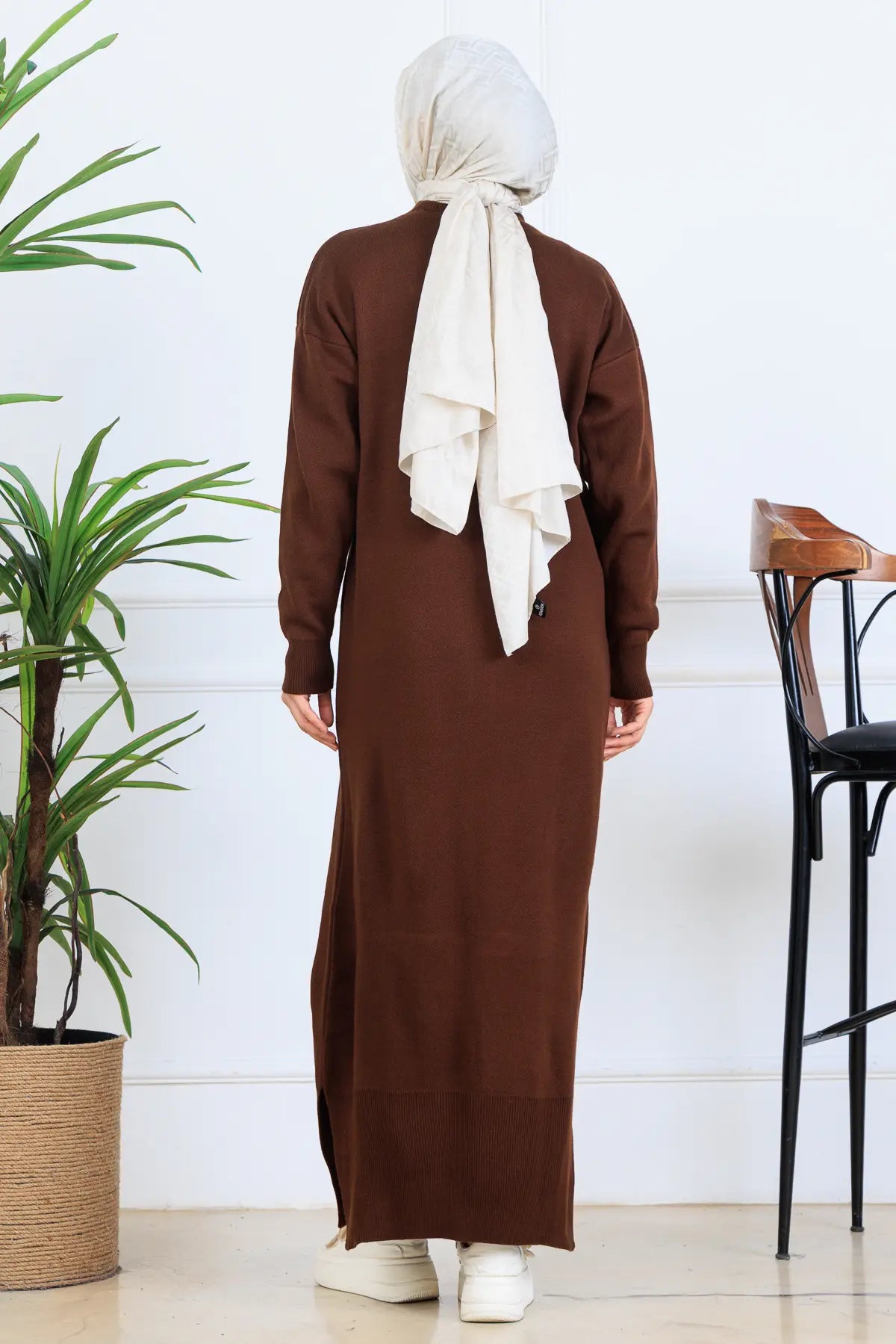 Slit Detailed Knit Dress, view 4