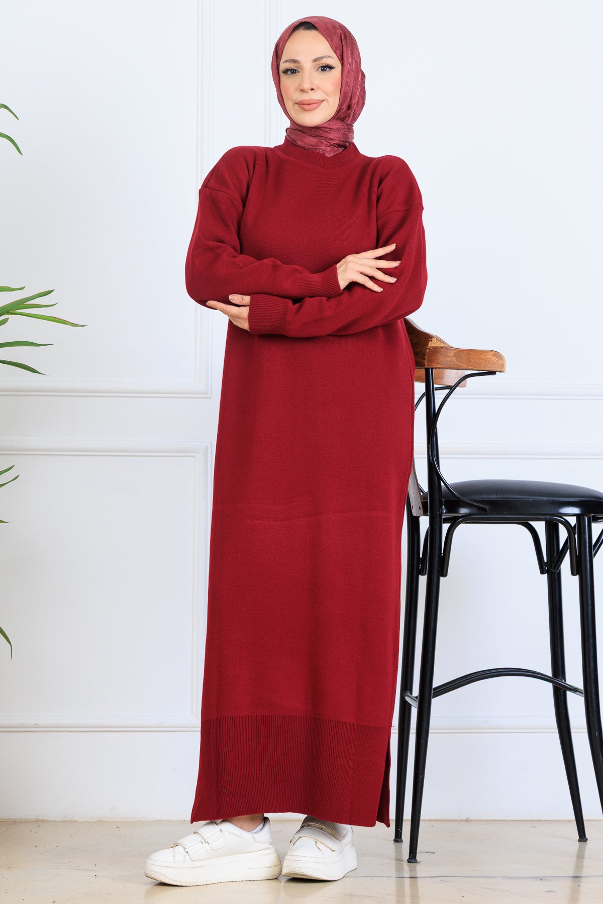 Slit Detailed Knit Dress by NEOMODEST