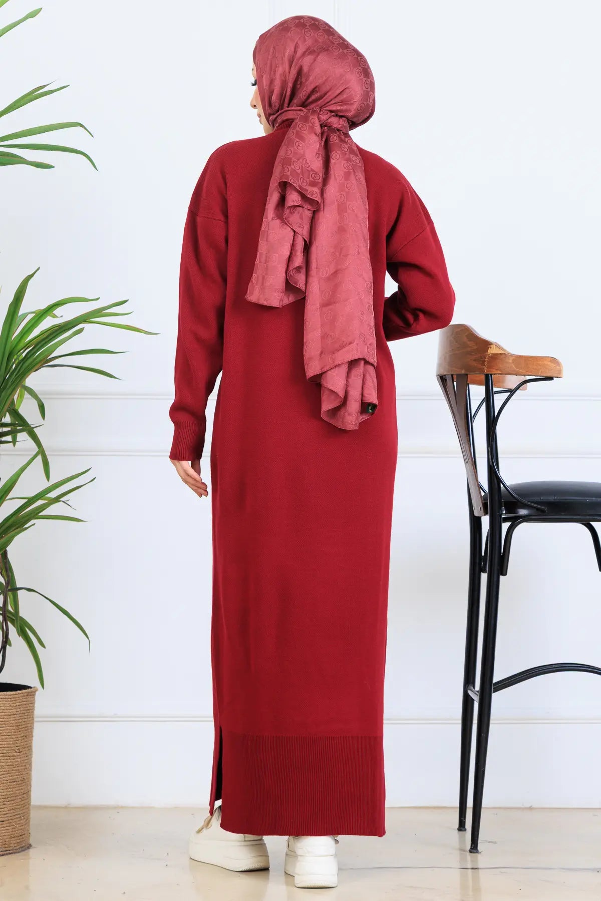 Slit Detailed Knit Dress, view 4