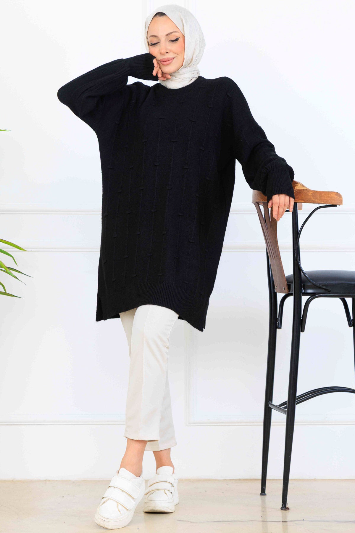 Patterned Knit Tunic by NEOMODEST