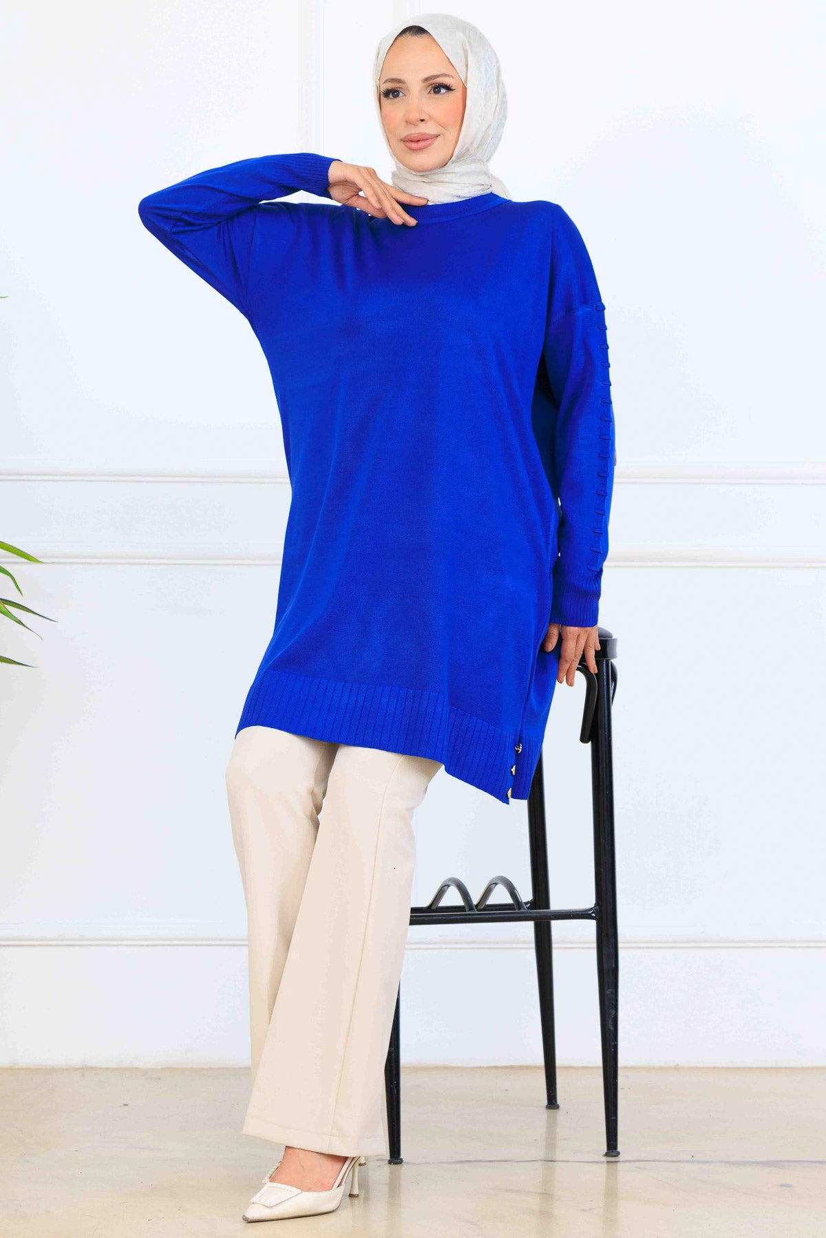 Mercerized Tunic With Patterned Sleeves by NEOMODEST