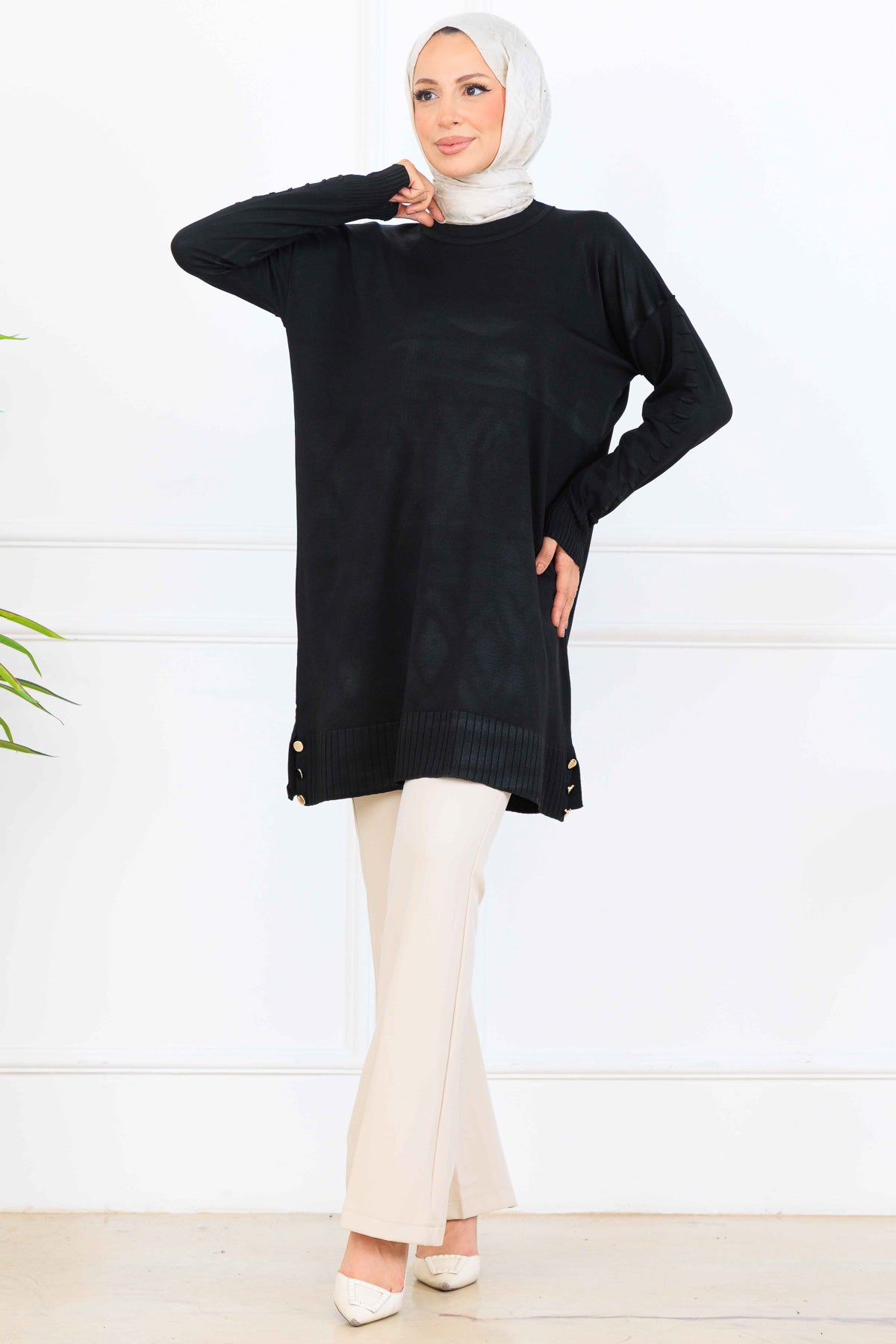 Mercerized Tunic With Patterned Sleeves by NEOMODEST