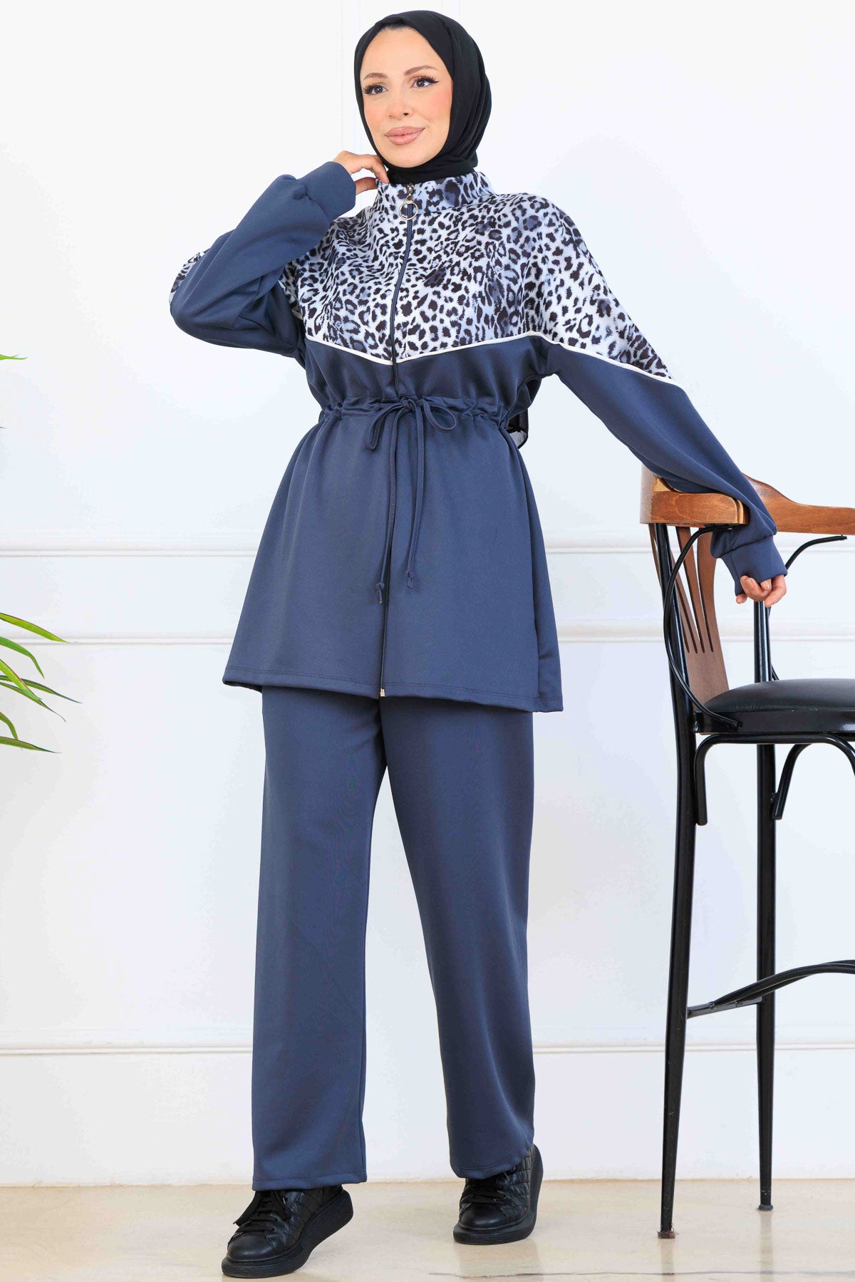 Leopard Patterned Scuba Two Piece Suit by NEOMODEST