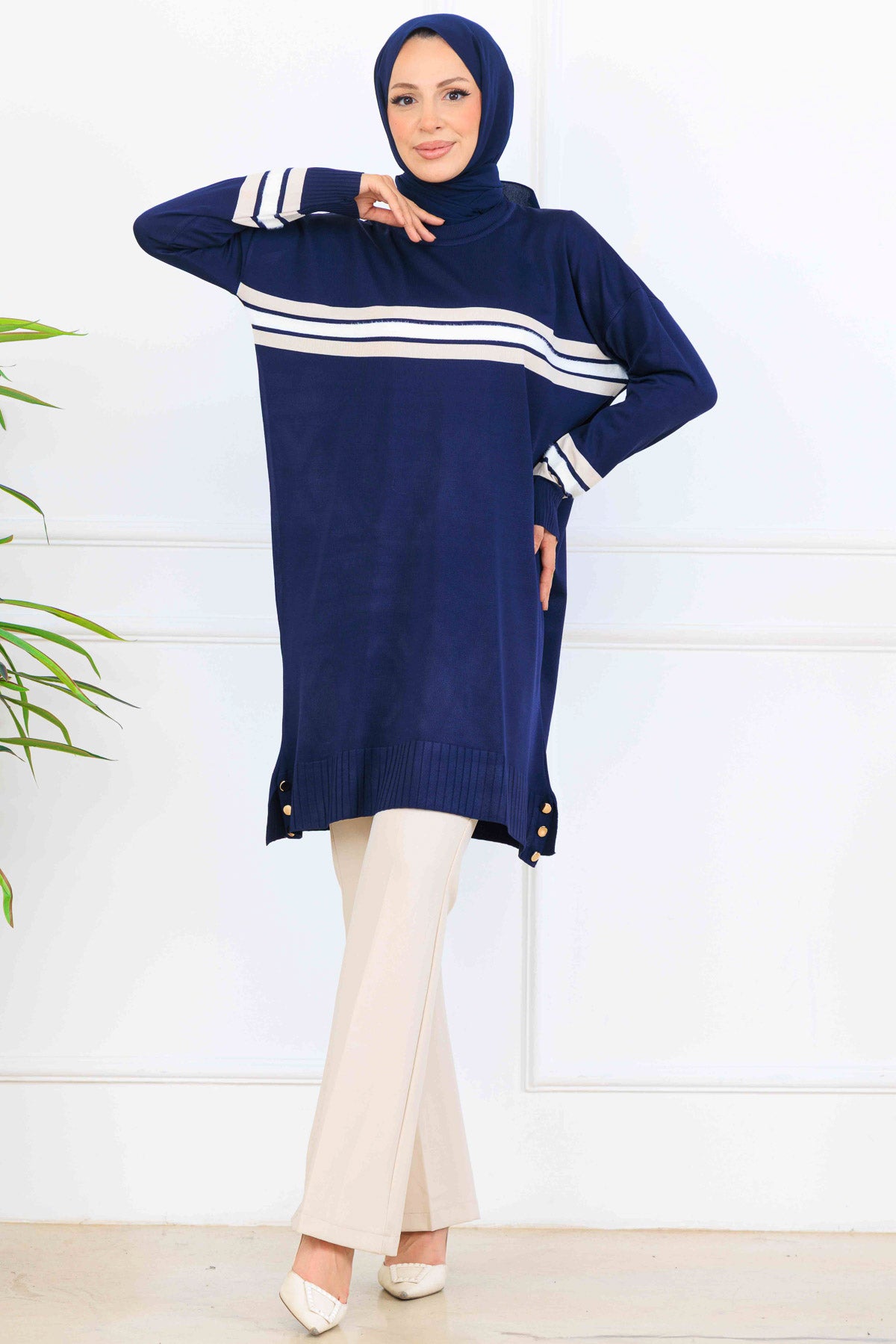 Mercerized Tunic With Stripe Detail by NEOMODEST