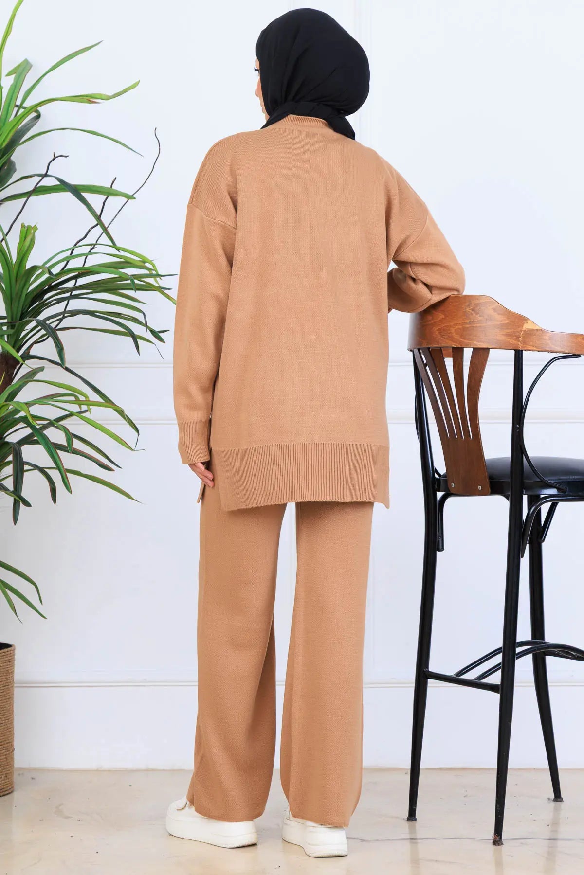 Bow-Detail Knitwear Set, view 4