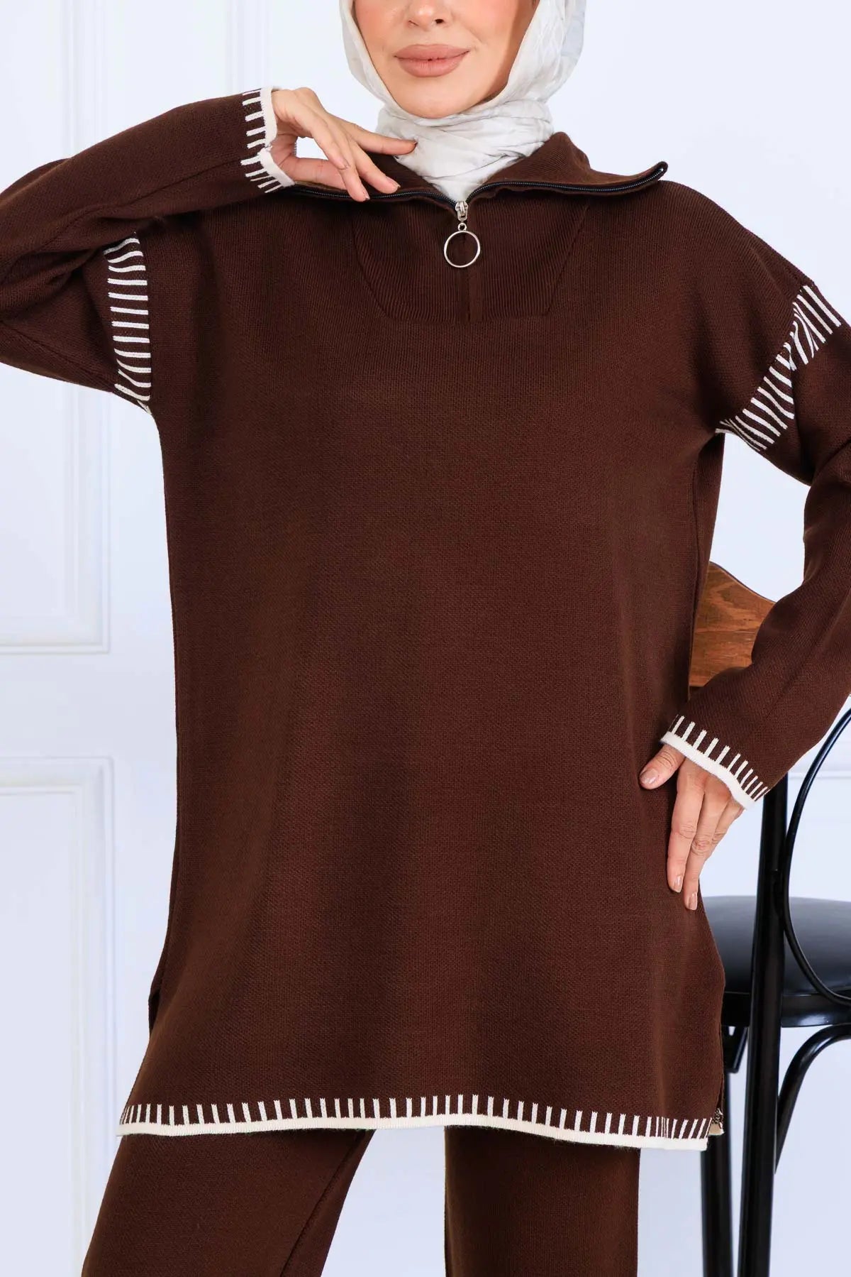 Zippered Collar Stripe-Detail Knitwear Suit, view 2