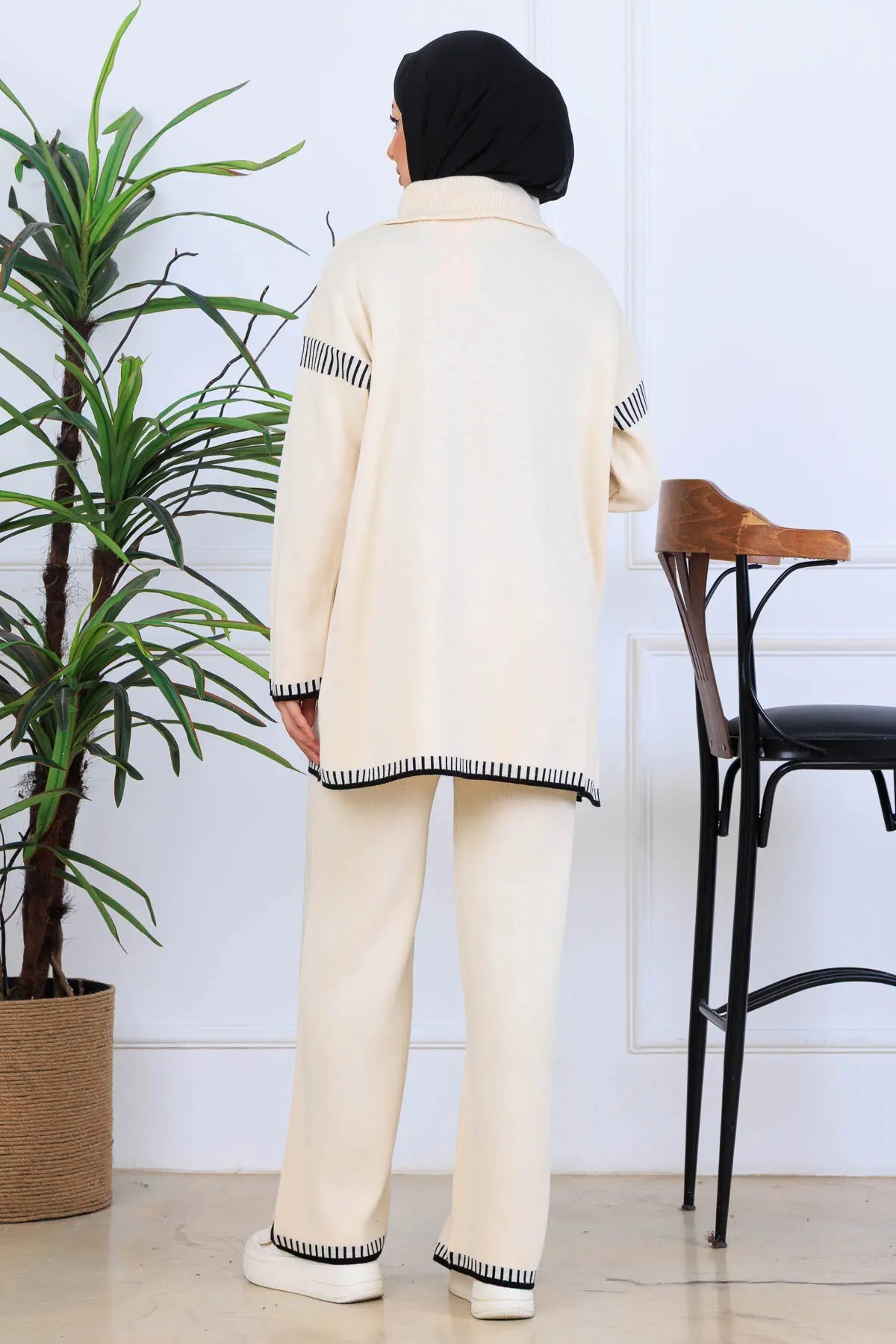 NEOMODEST Zippered Collar Knitwear Suit, view 4