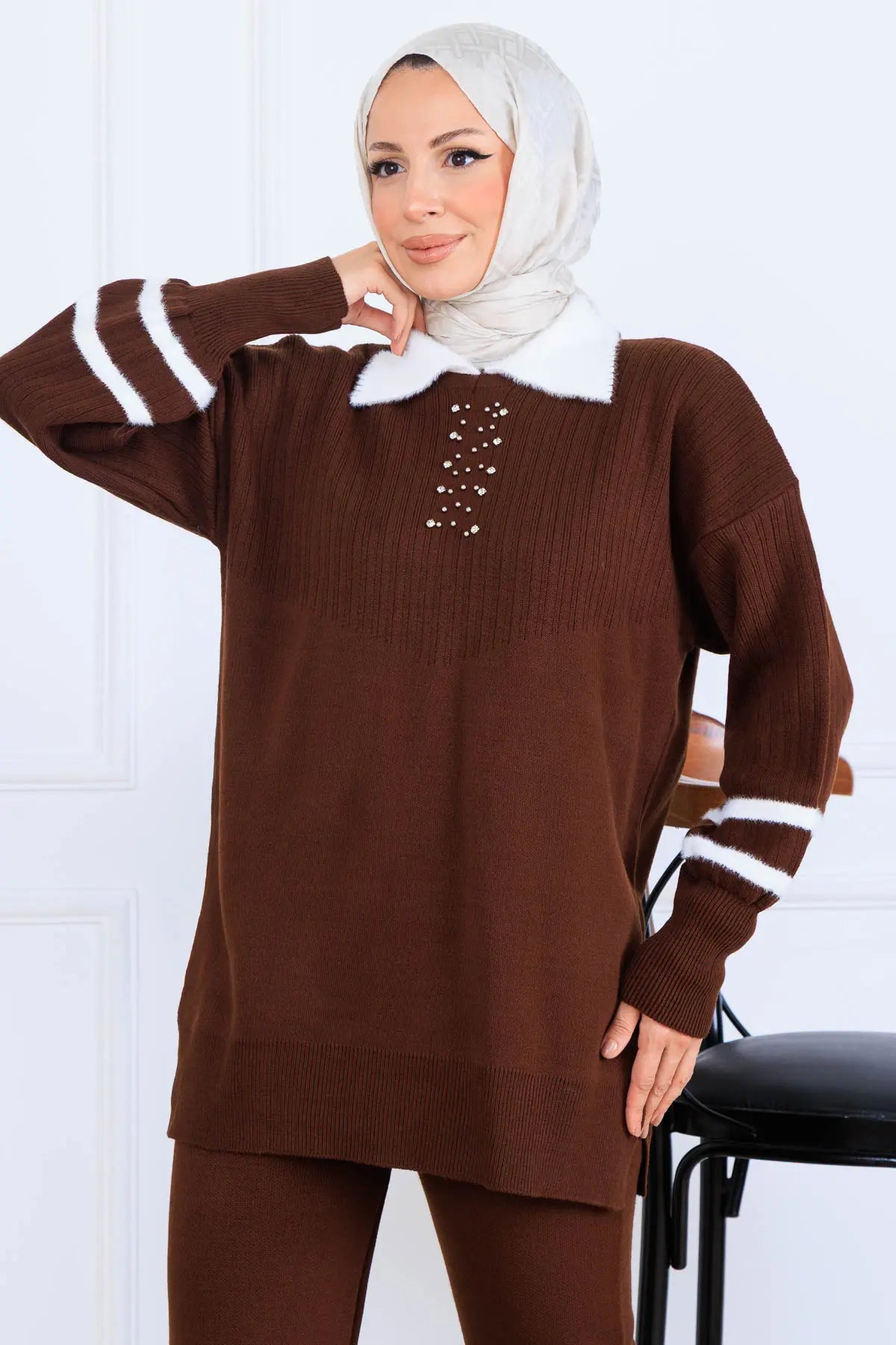 Stone-Embellished Knitwear Set, view 3