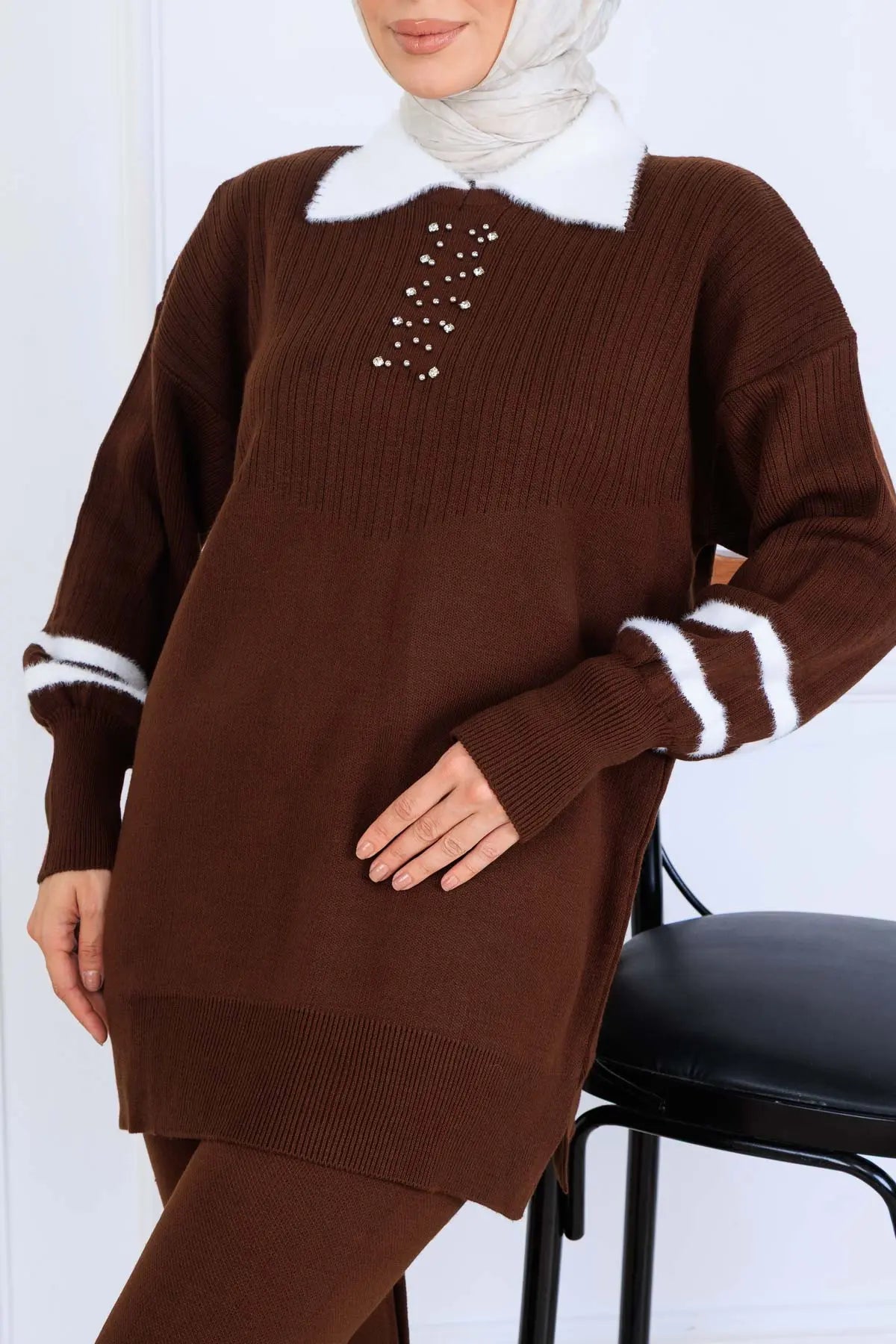 Stone-Embellished Knitwear Set, view 5