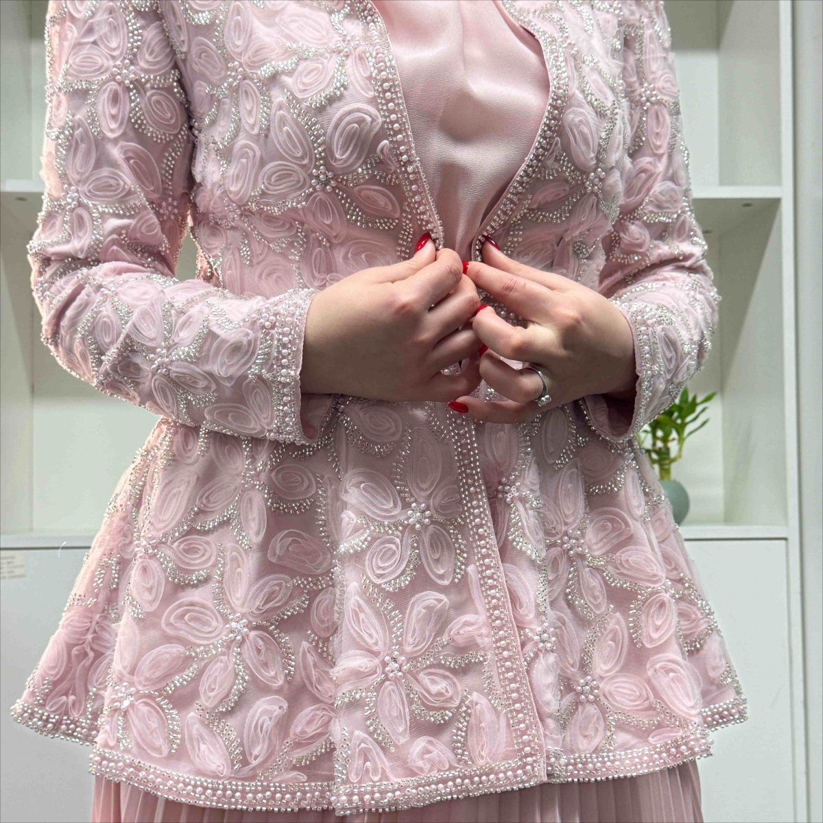2-Piece Pearl Beaded 3D Rose Embroidered Jacket & Chiffon Pleated Maxi Dress Set(MS401), view 8