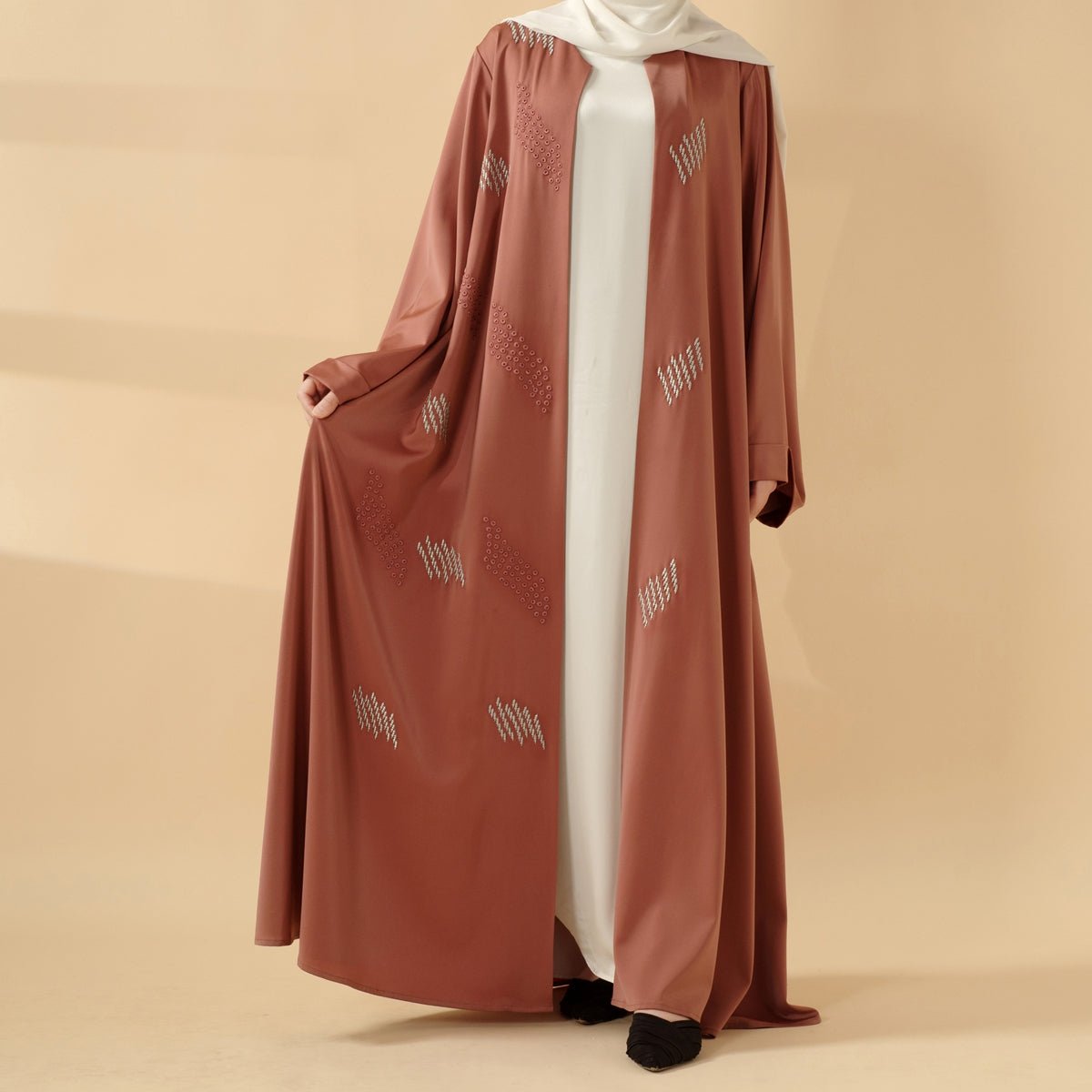 3D Embroidery Abaya With Geometric Beads. 3D Embroidered Open Abaya (MOA085), view 5