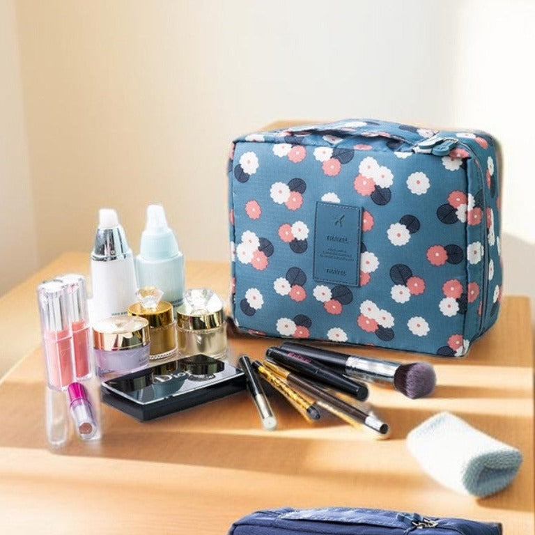 Women's Simple Waterproof Travel Makeup Bag-Keep your Beauty by Try Modest