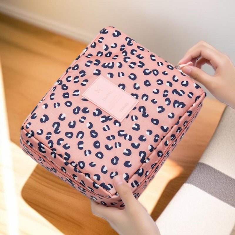 Women's Simple Waterproof Travel Makeup Bag-Keep your Beauty, view 3