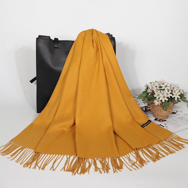 Luxury Elegant Cashmere Women's scarf, view 6