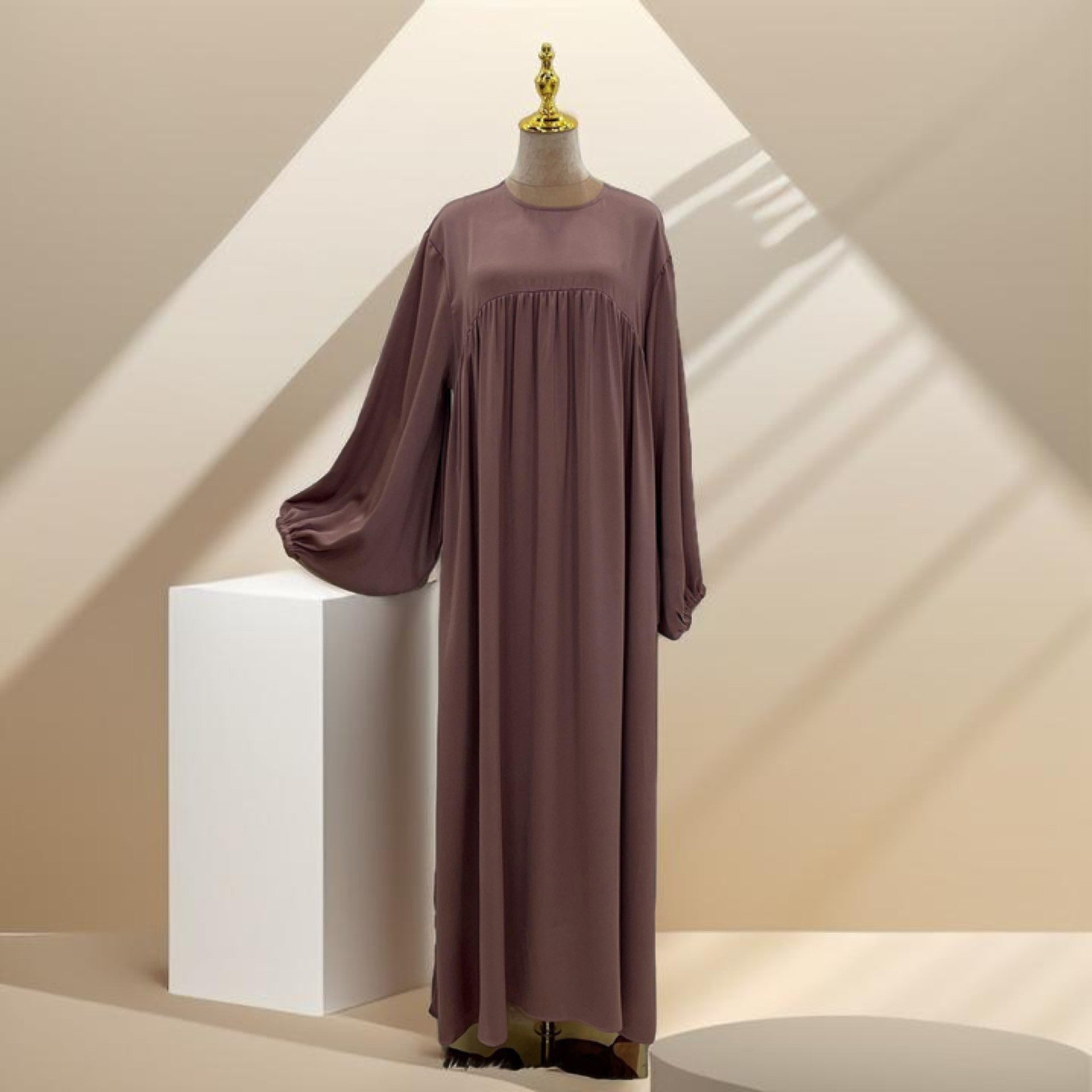 Shimmery Abaya Dress with Loose Fit, view 4