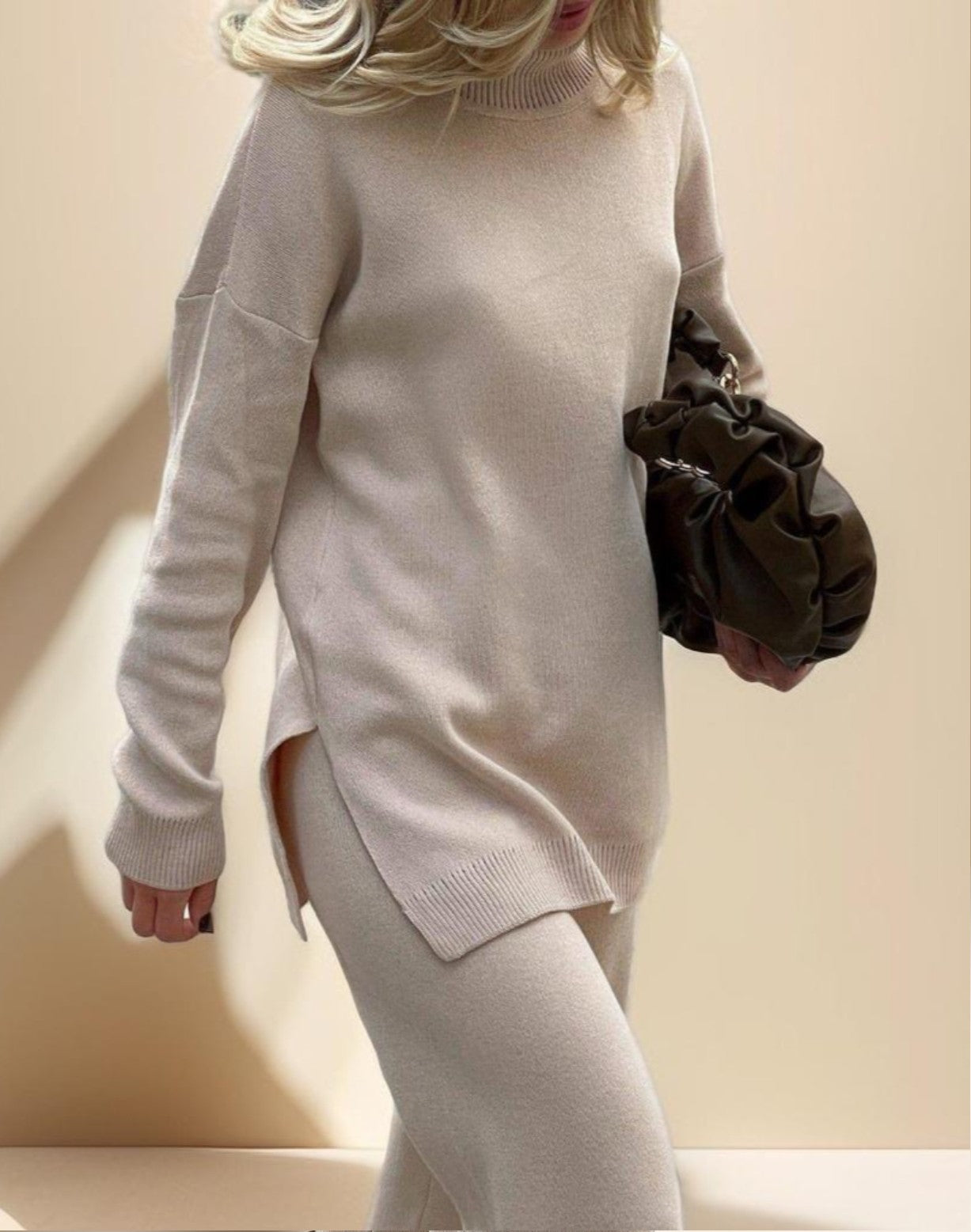 Women's Fashion Loose Turtleneck Sweater, view 4