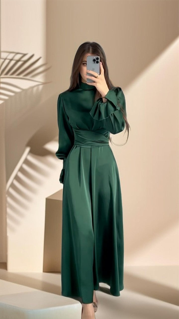Emerald Embrace: Puff sleeves evening dress, view 5