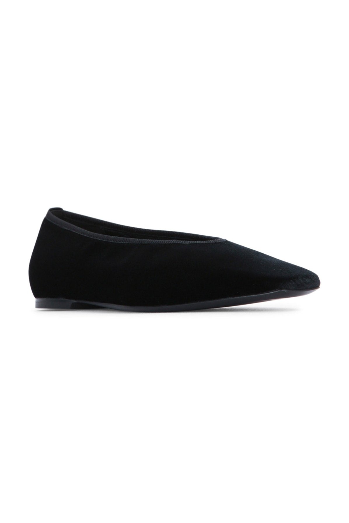 Toteme Minimalist Flat — Black, view 2