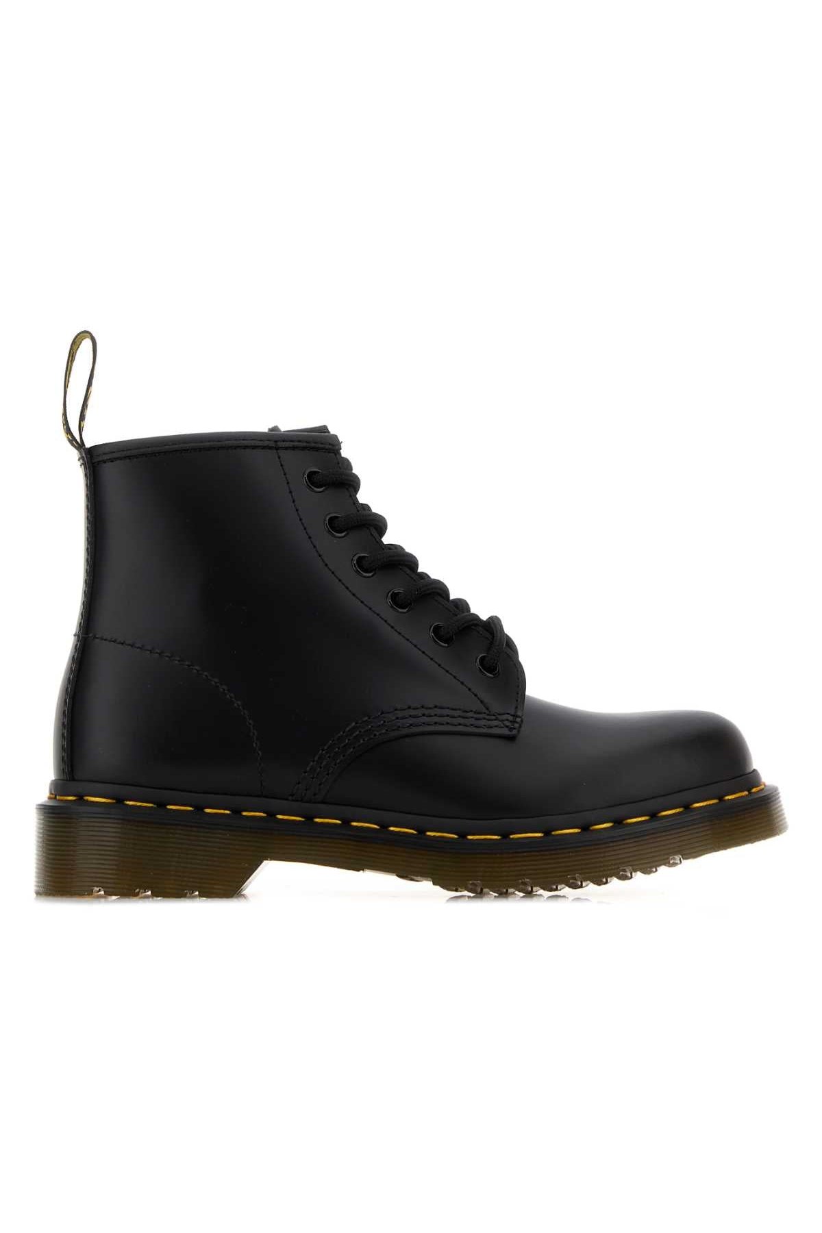 Dr Martens Boot — Black by Dr Martens