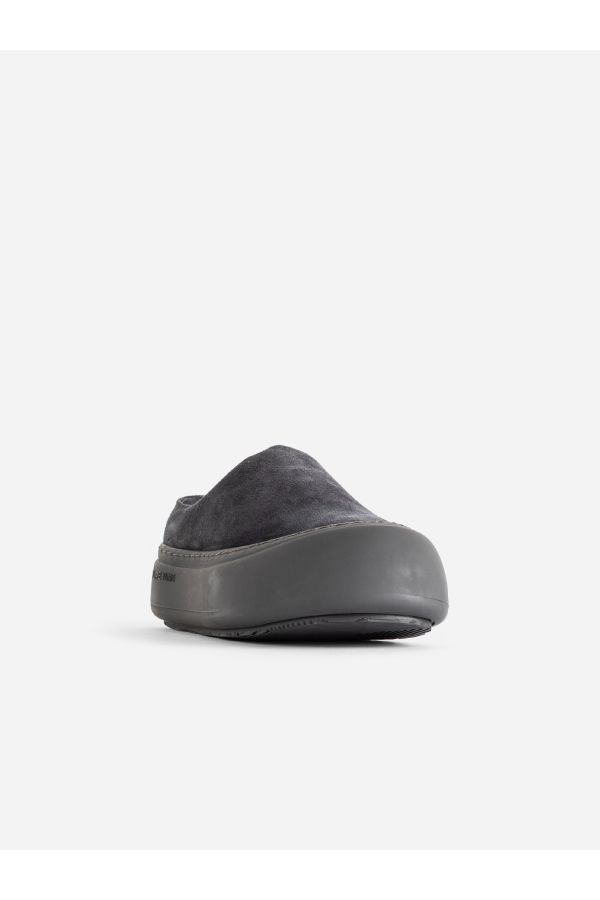 Yume Yume Goofy Slider — Gray by Yume Yume