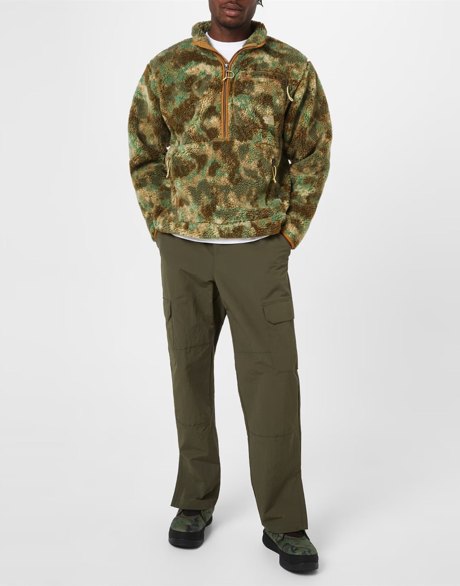 The North Face Cargo Pants — Green by The North Face