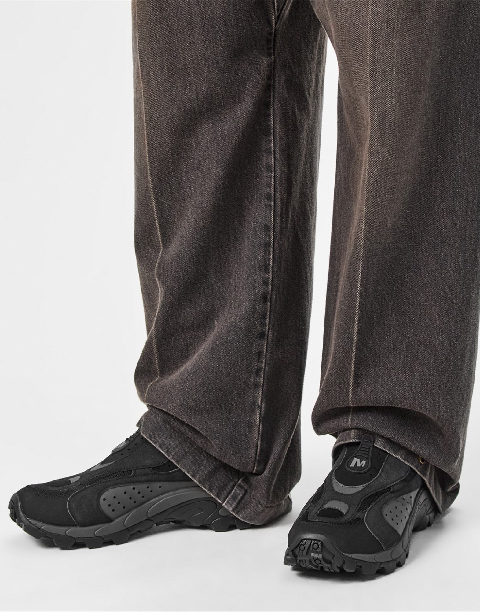 Merrell Sneaker — Black, view 5